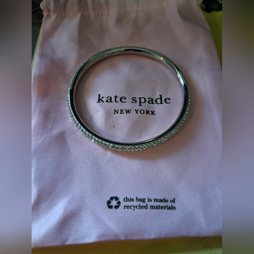 Kate Spade New York Razzle Dazzle Bangle. - Picture 1 of 5